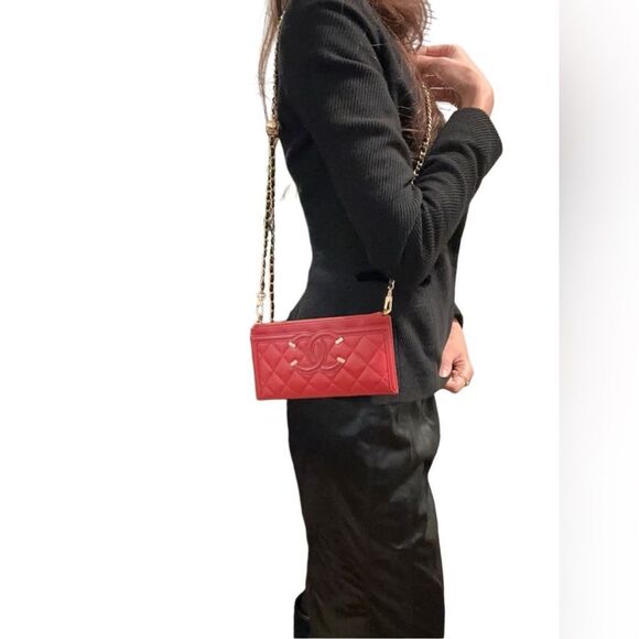 Chanel boys red leather long wallet pouch - Picture 1 of 16